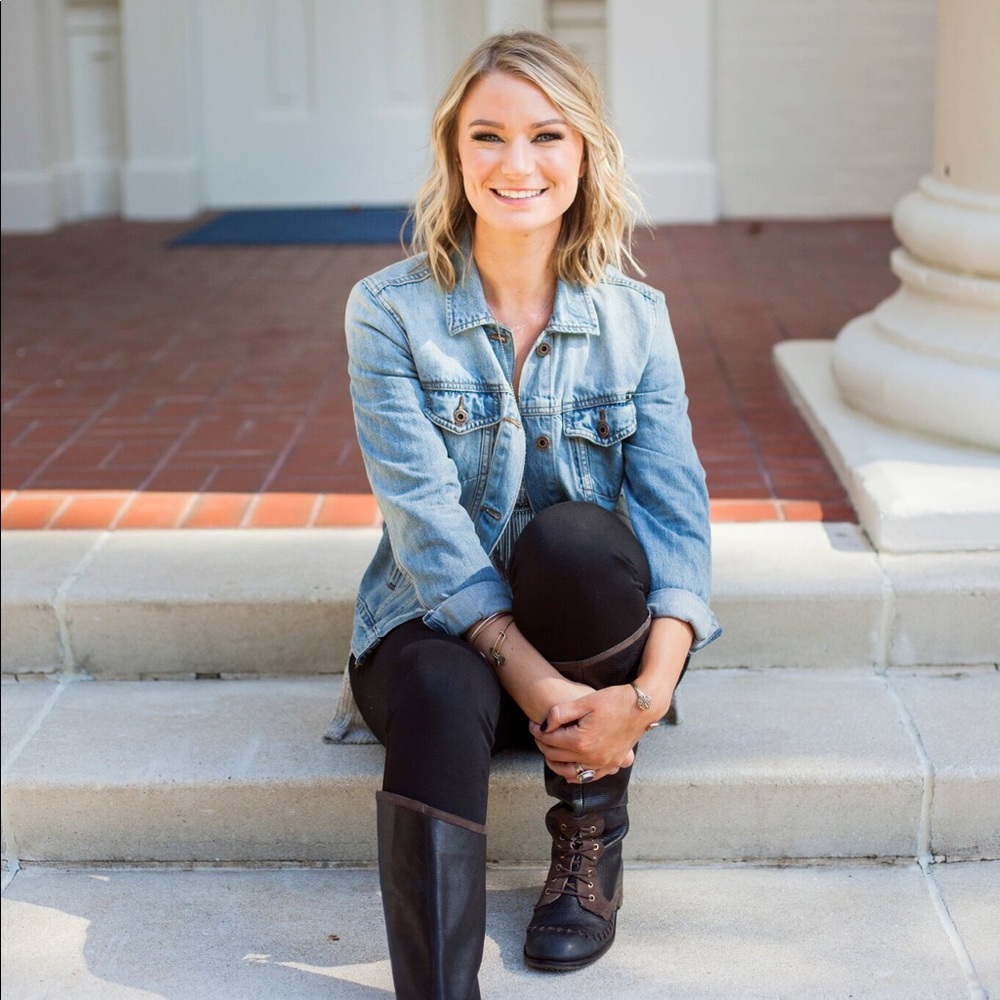 Meet your Posher, Jessica